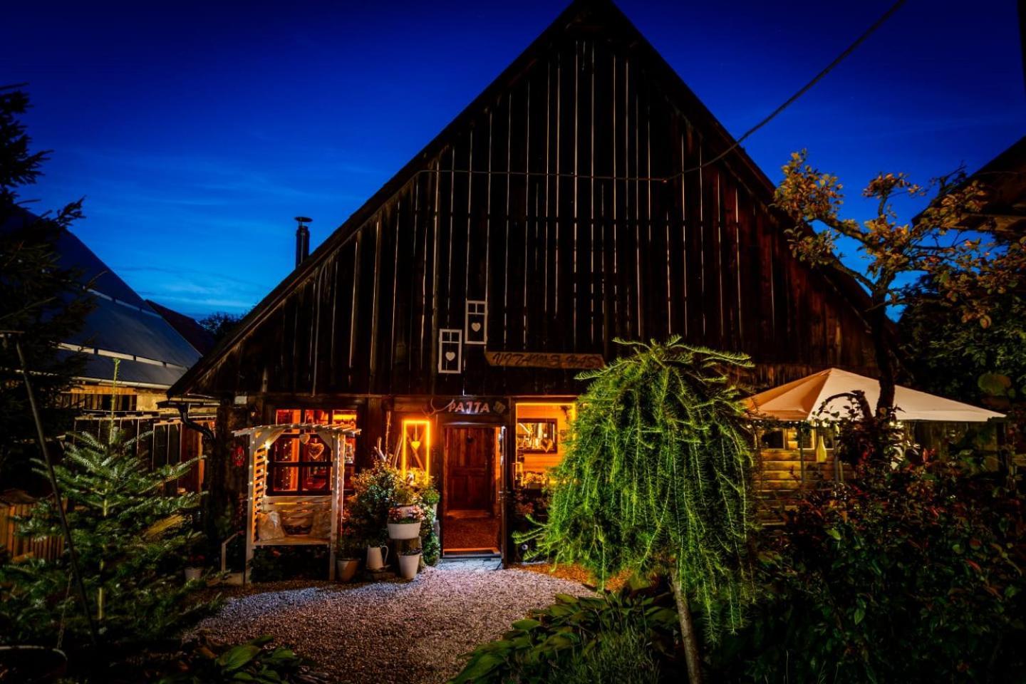 Guesthouse Eden Липтовски-Микулаш Экстерьер фото
